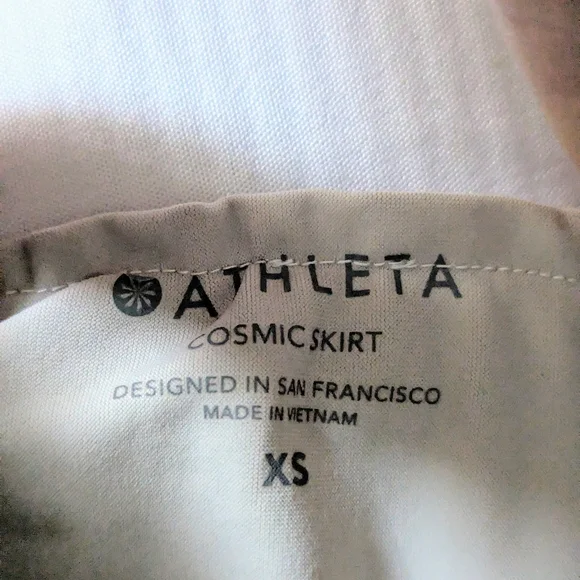 Knee Length Skirt Light Khaki, Athleta - Picture 2 of 3